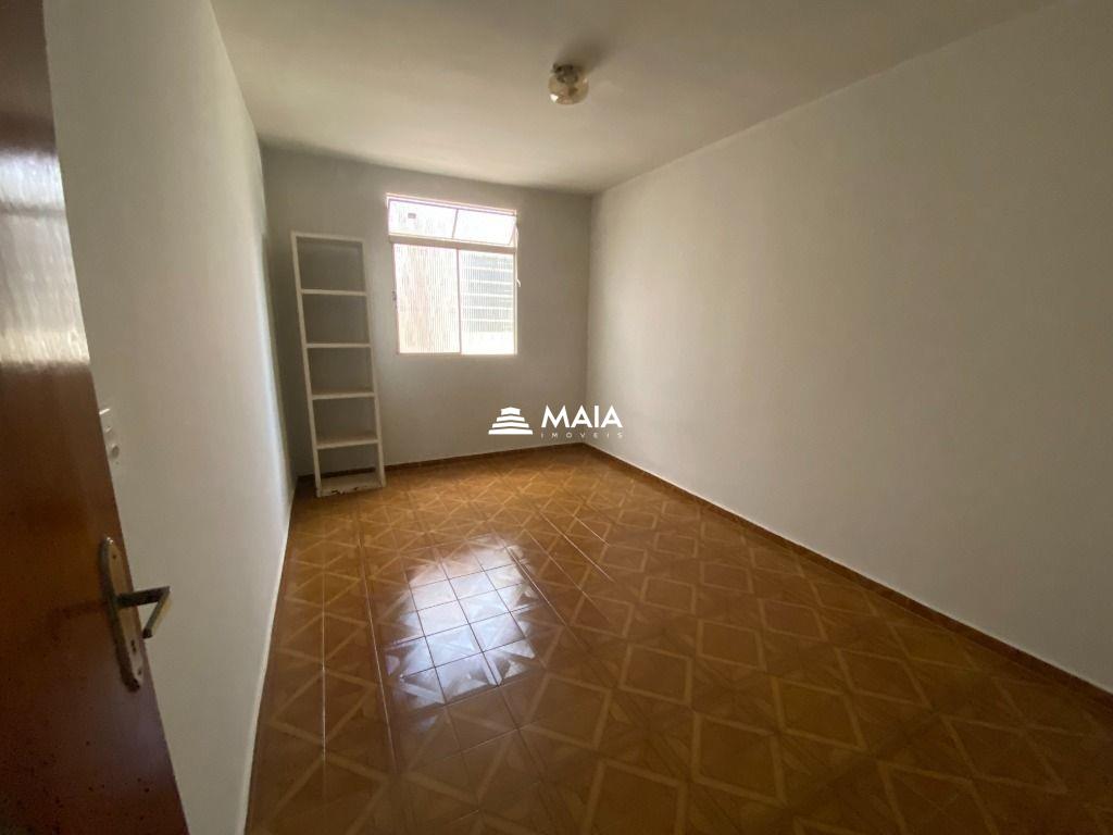 Casa à venda no Conjunto Guanabara: 