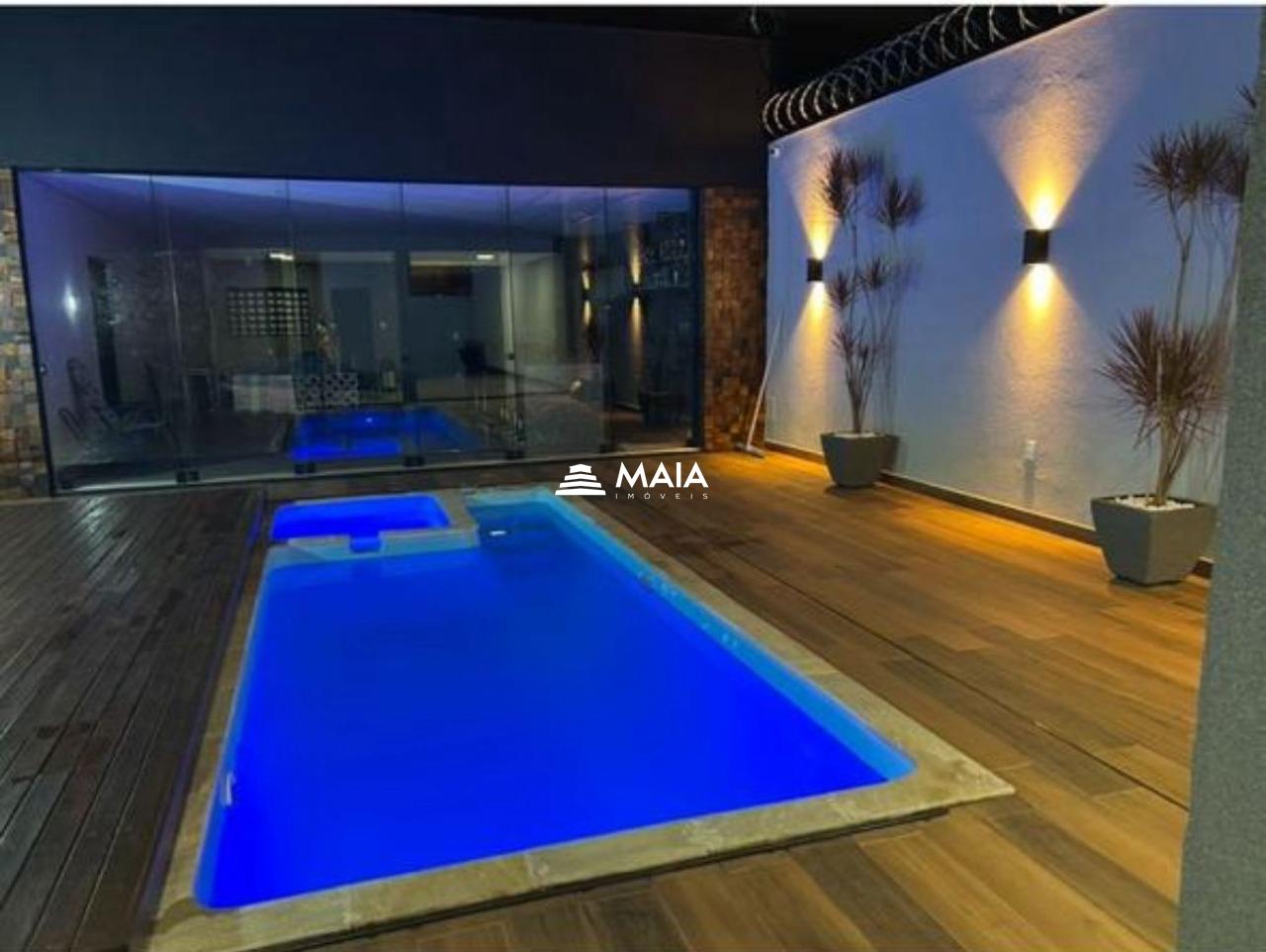 Casa à venda no Jardim Elza Amuí : 