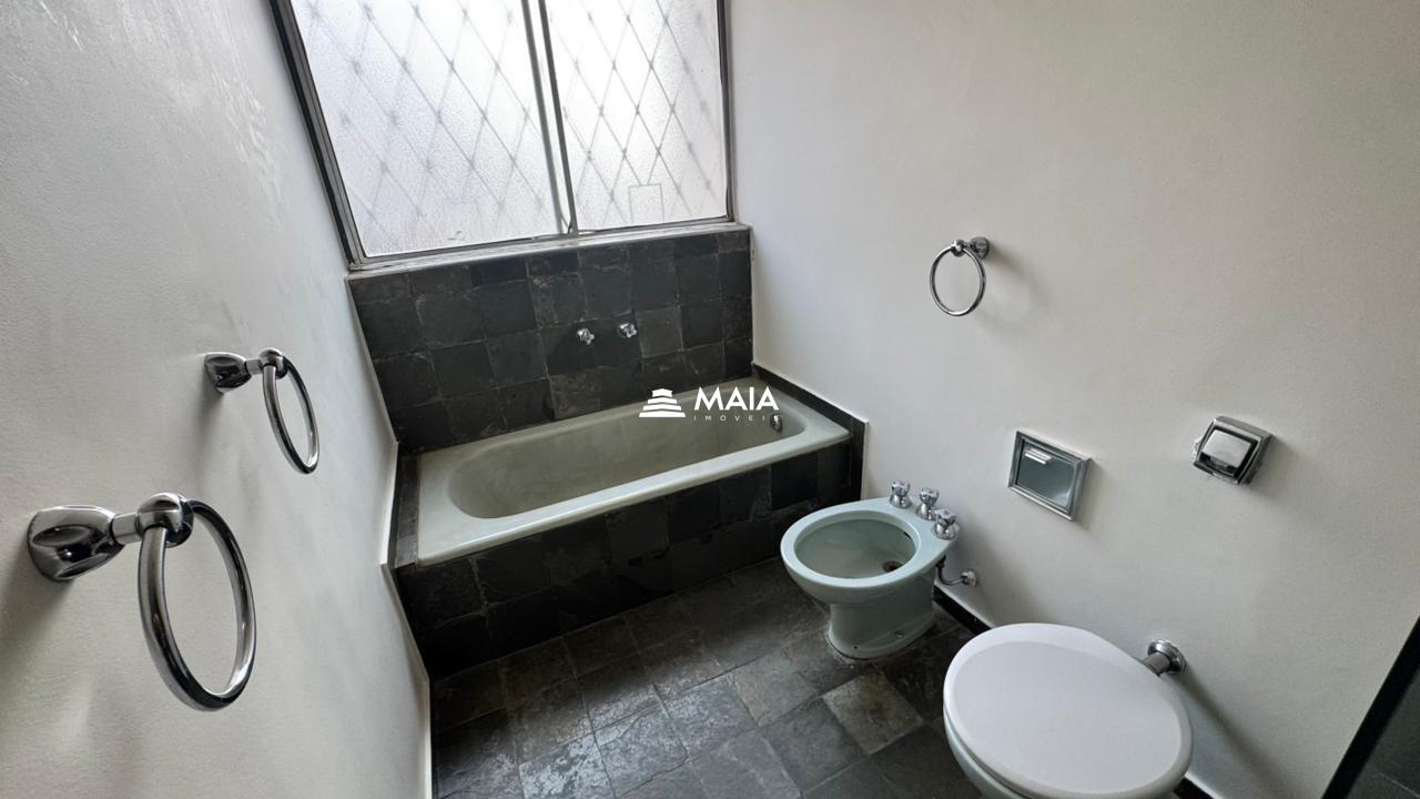 Apartamento para aluguel no Centro: 