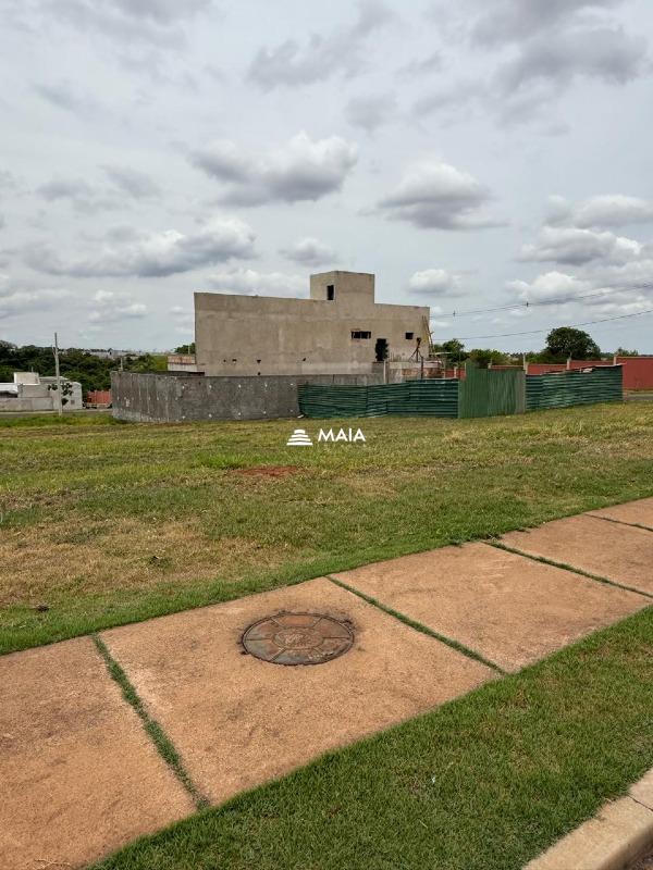 Terreno em Condomínio à venda no Damha III - Res. Uberaba: 