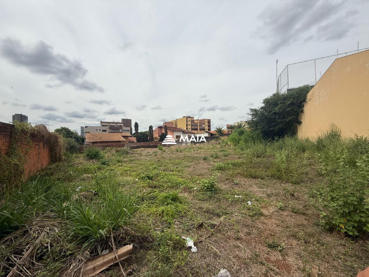 Terreno/Área à venda no Jardim Alexandre Campos: 