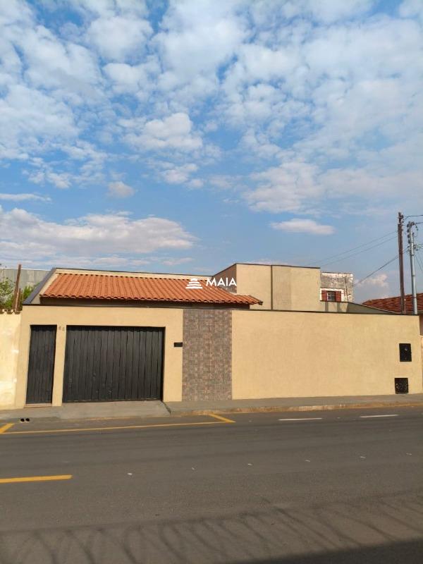 Casa à venda no Cássio Rezende: 