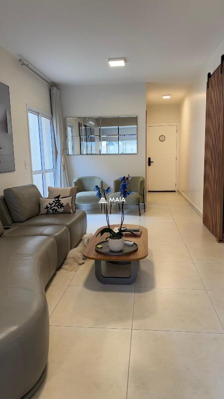 Casa de Condomínio à venda no Ayat, Club Residence: 