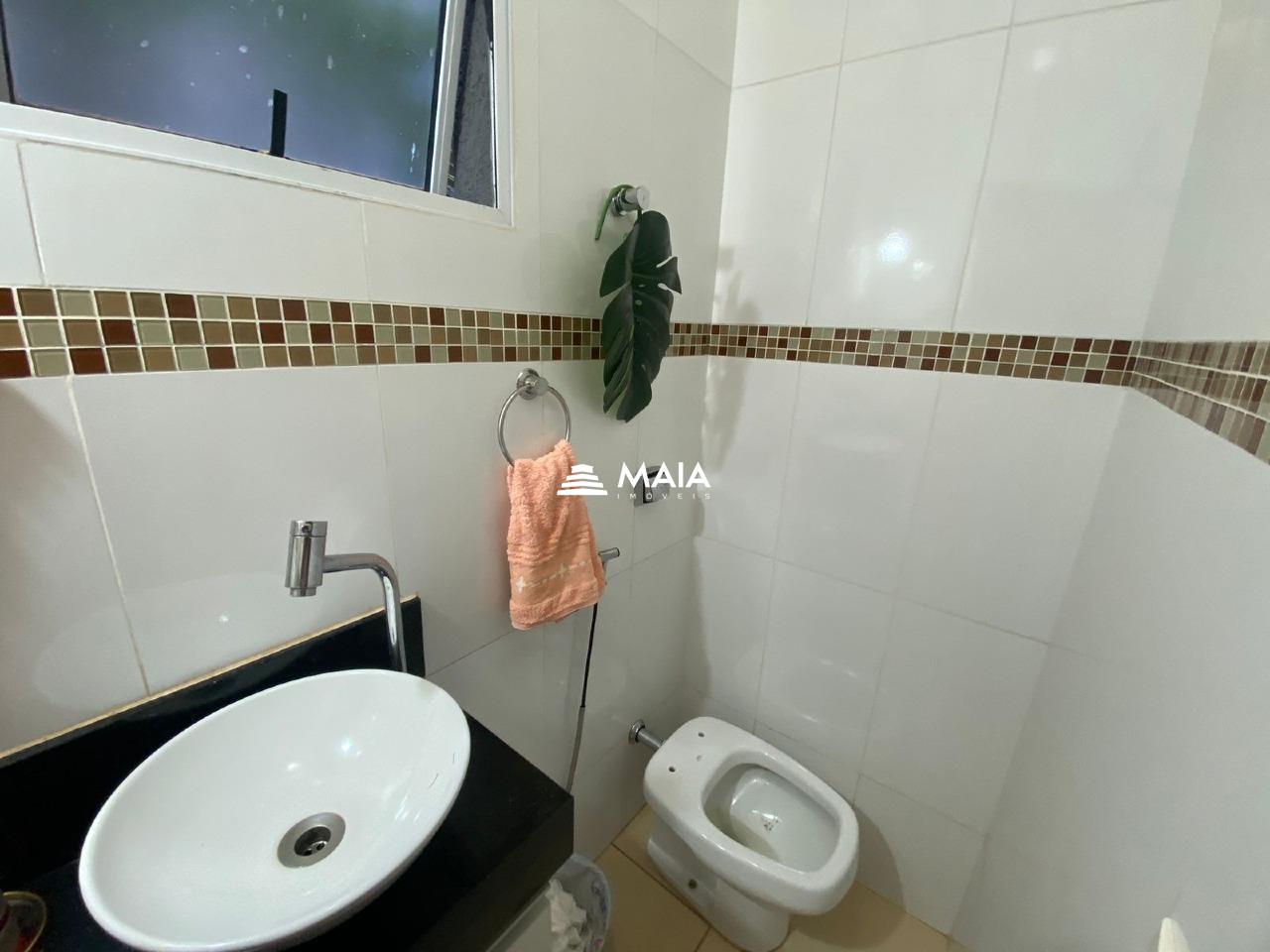 Casa à venda no Jardim Nenê Gomes: 