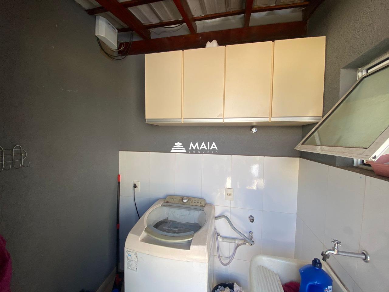 Casa à venda no Jardim Nenê Gomes: 