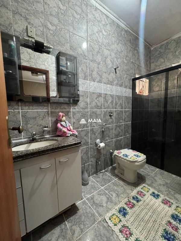 Casa à venda no Parque São Geraldo: 