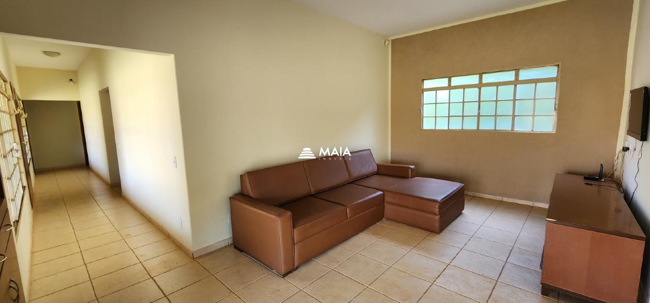 Terreno/Área à venda no Chácaras Bouganville: 