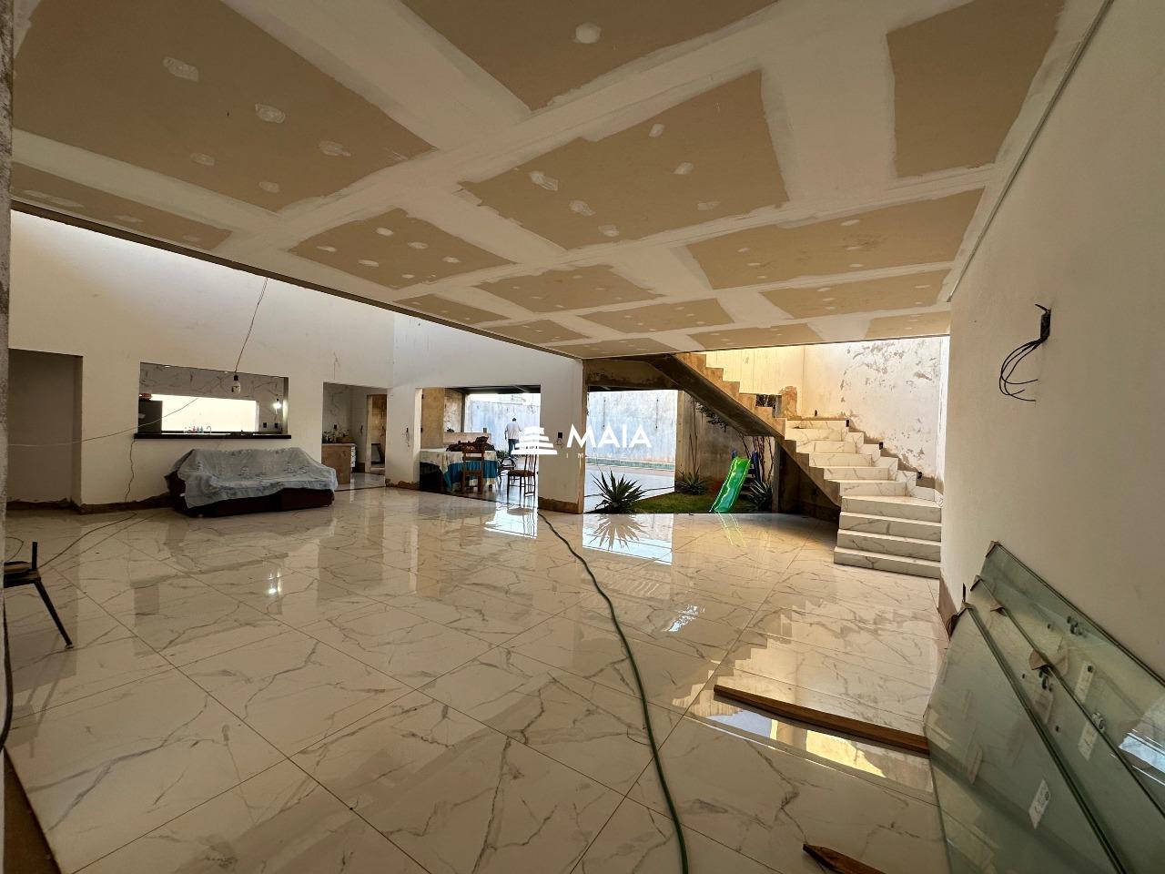 Casa à venda no Jardim do Lago: 