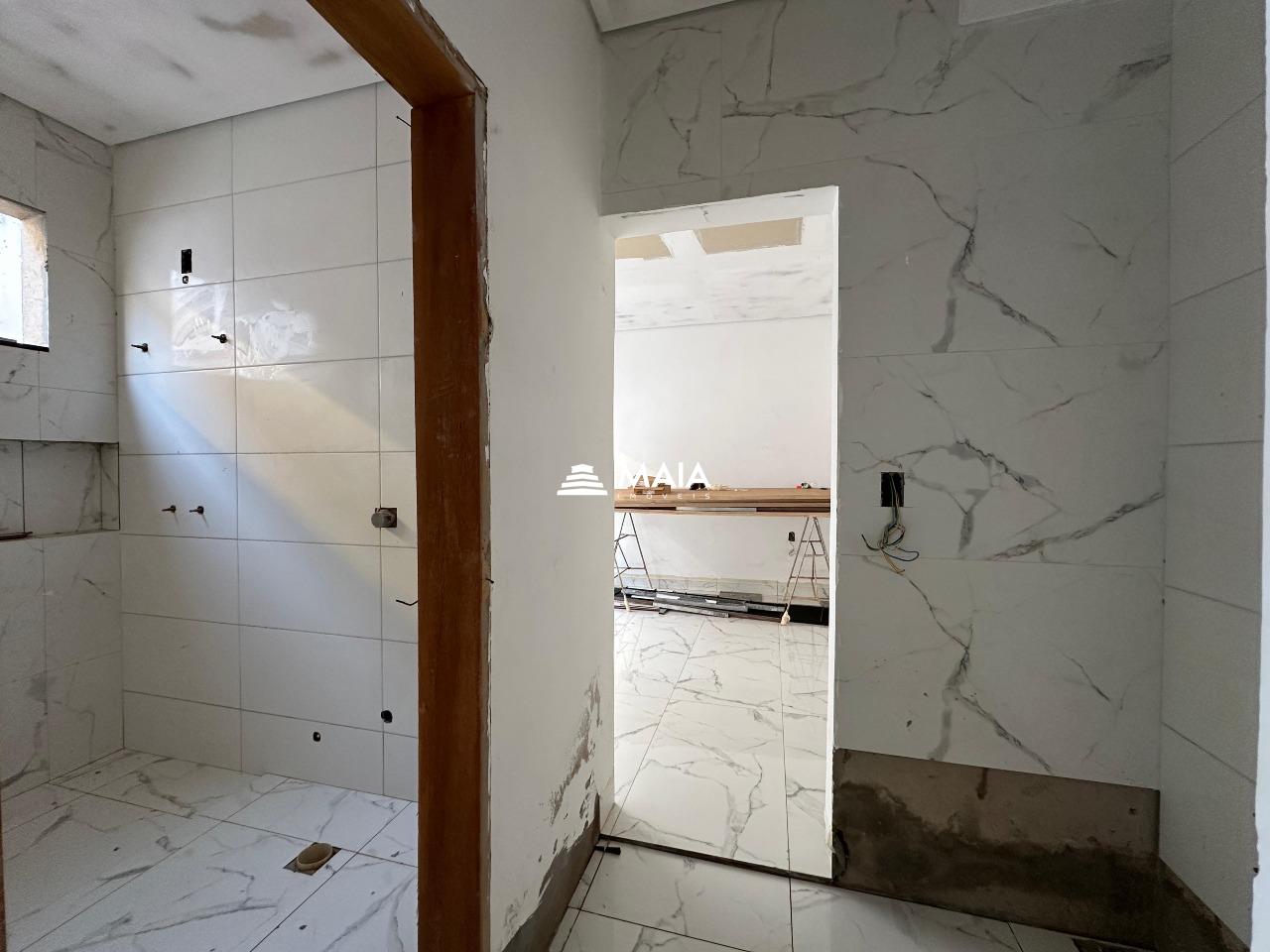 Casa à venda no Jardim do Lago: 