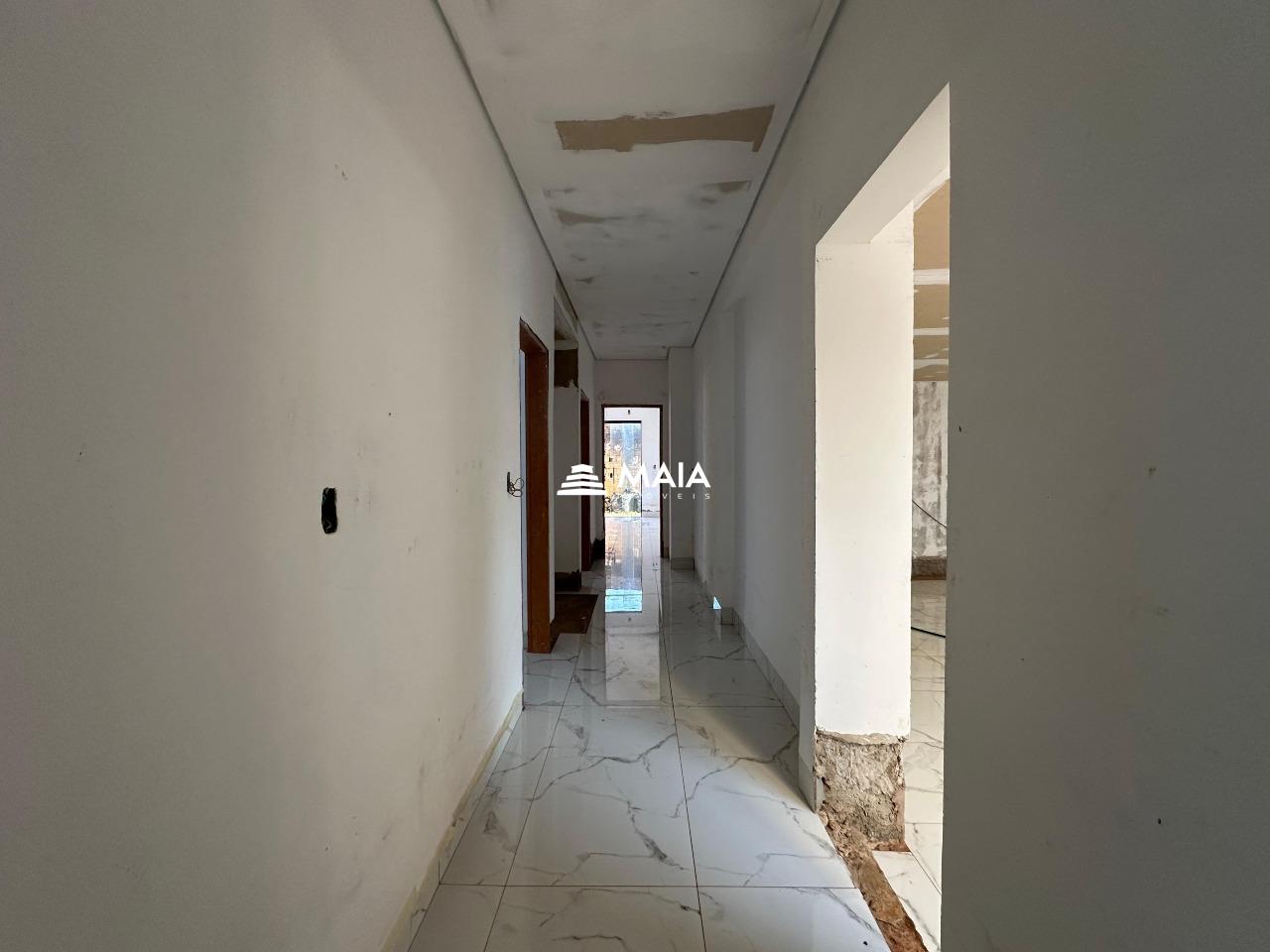 Casa à venda no Jardim do Lago: 