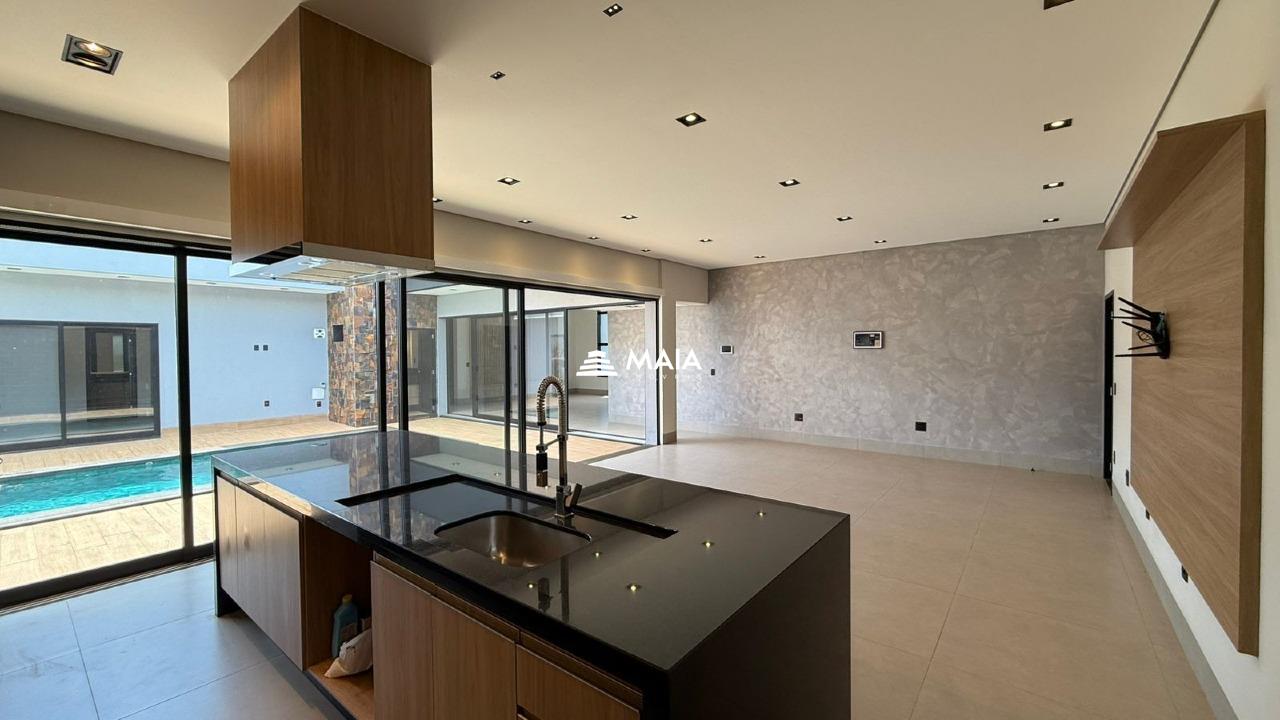 Casa de Condomínio à venda no Residencial Mário de Almeida Franco: 