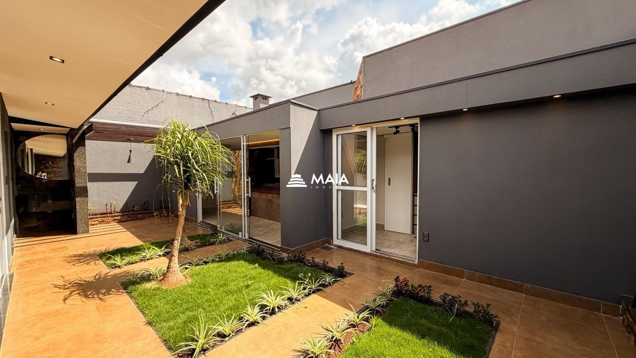 Casa à venda no Fabrício: 