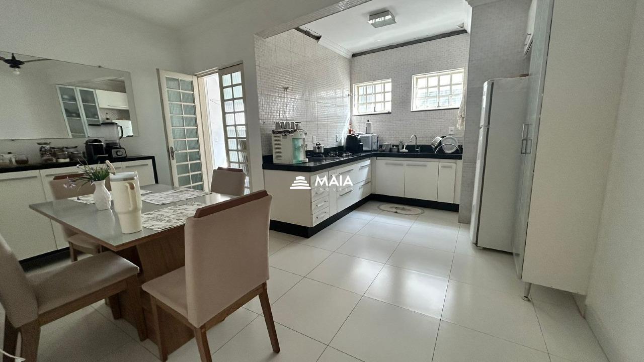 Apartamento à venda no Santa Marta: 