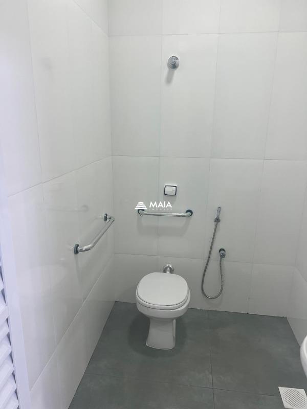 Galpão à venda no Antonia Cândida: 