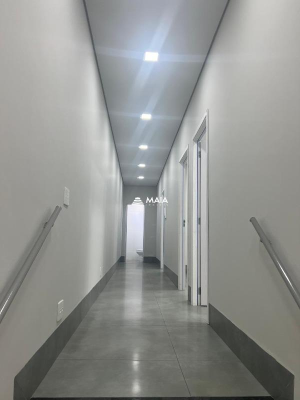 Galpão à venda no Antonia Cândida: 