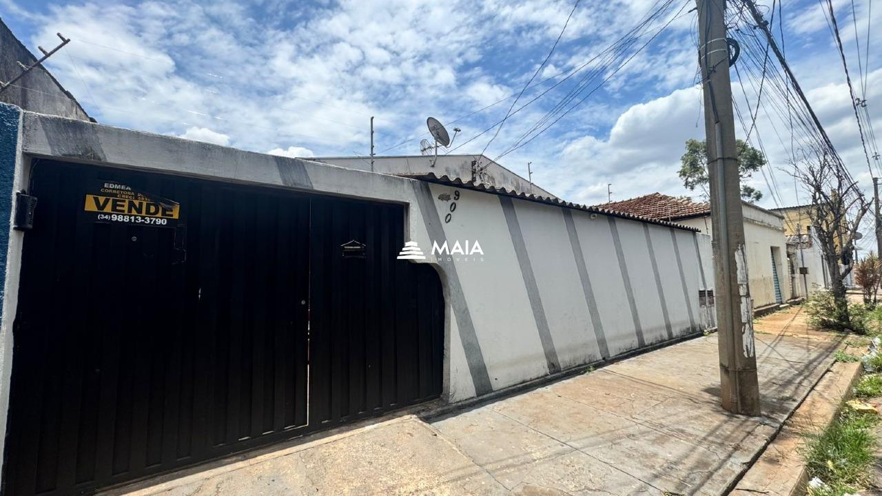 Terreno/Área à venda no Parque São Geraldo: 