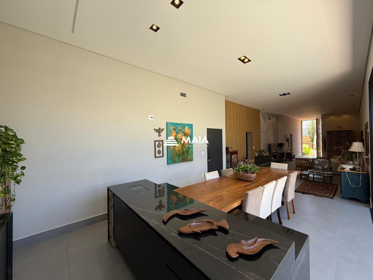 Casa de Condomínio à venda no Estância dos Ipês: 