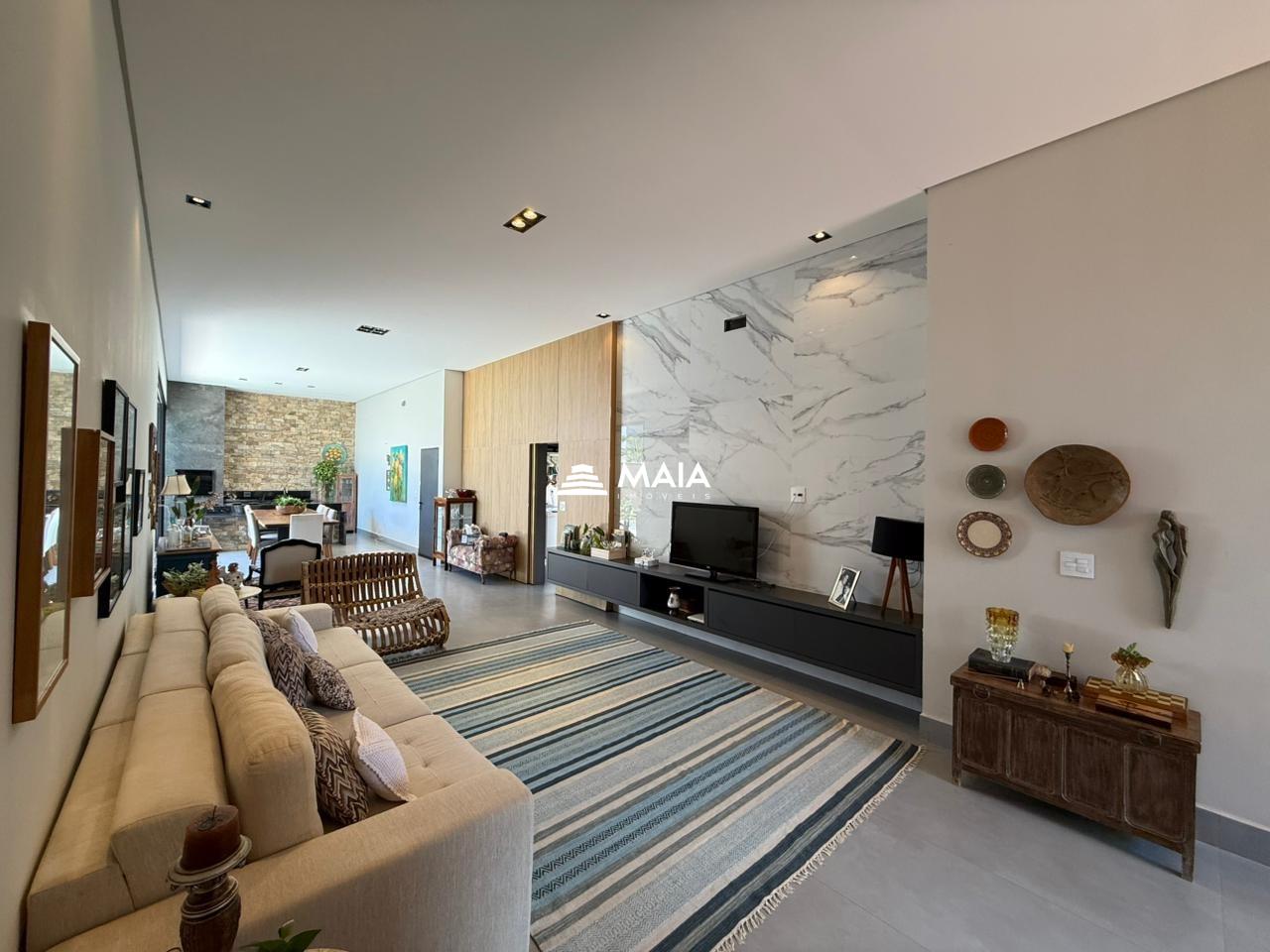 Casa de Condomínio à venda no Estância dos Ipês: 