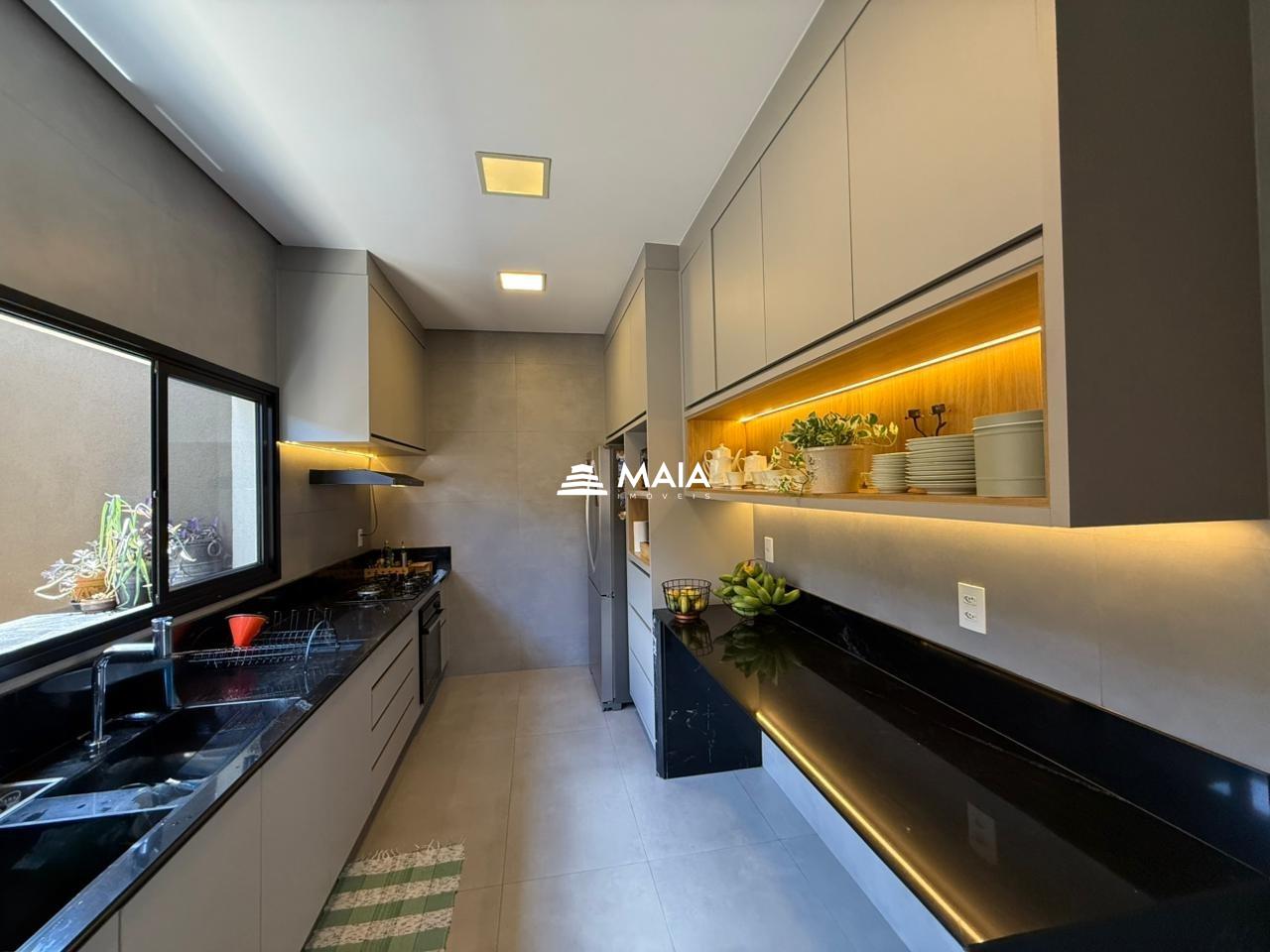 Casa de Condomínio à venda no Estância dos Ipês: 