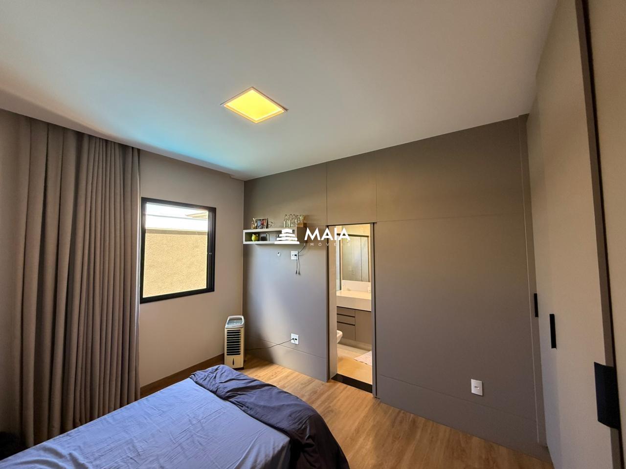 Casa de Condomínio à venda no Estância dos Ipês: 