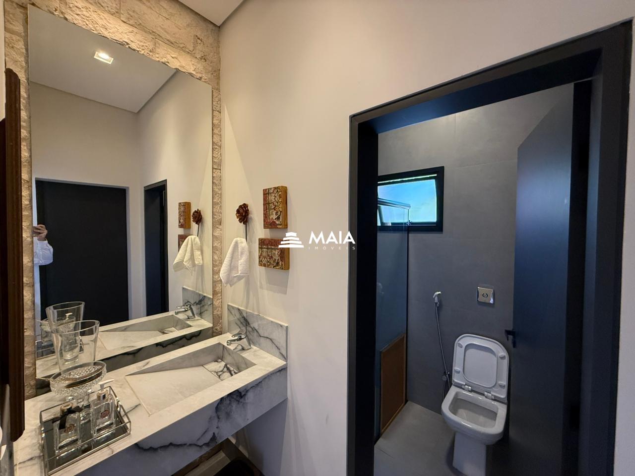 Casa de Condomínio à venda no Estância dos Ipês: 