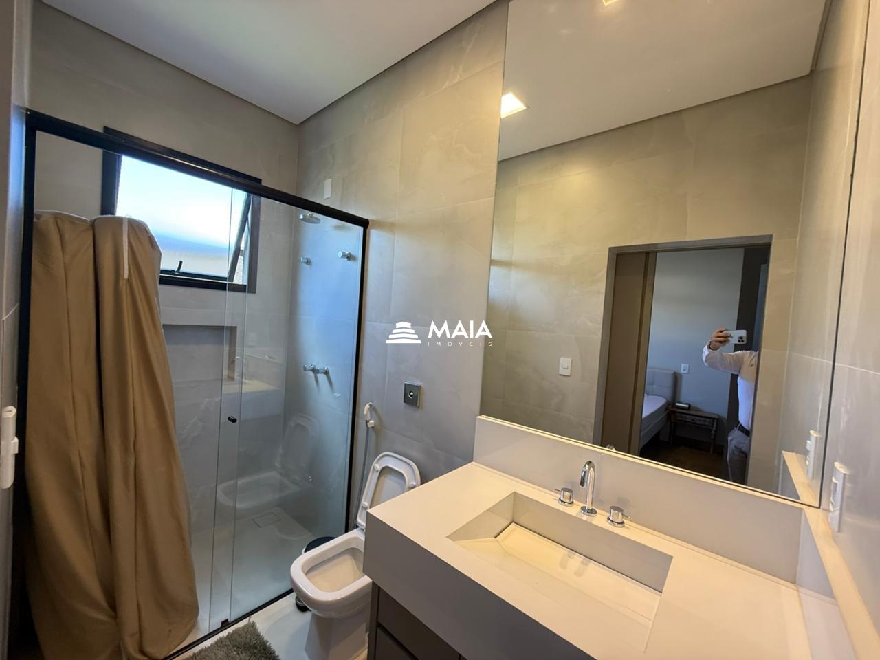 Casa de Condomínio à venda no Estância dos Ipês: 