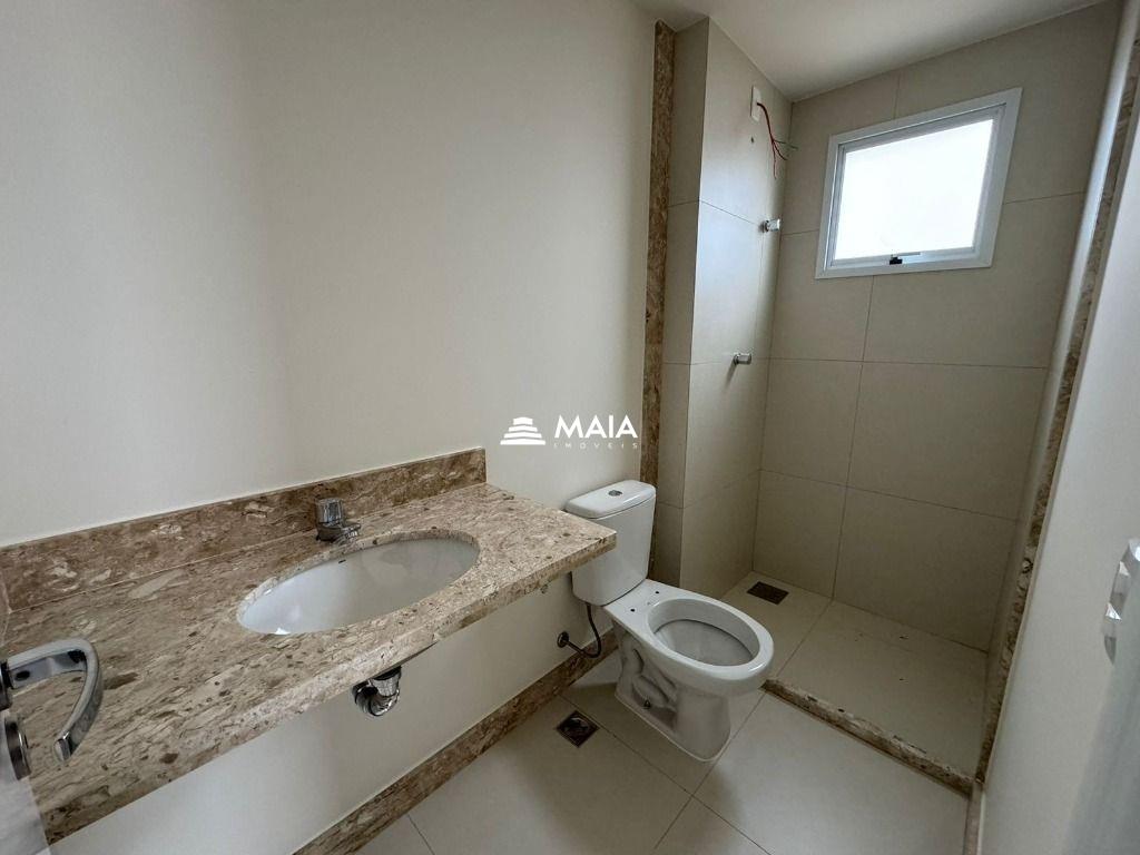 Apartamento à venda no Jardim do Lago: 