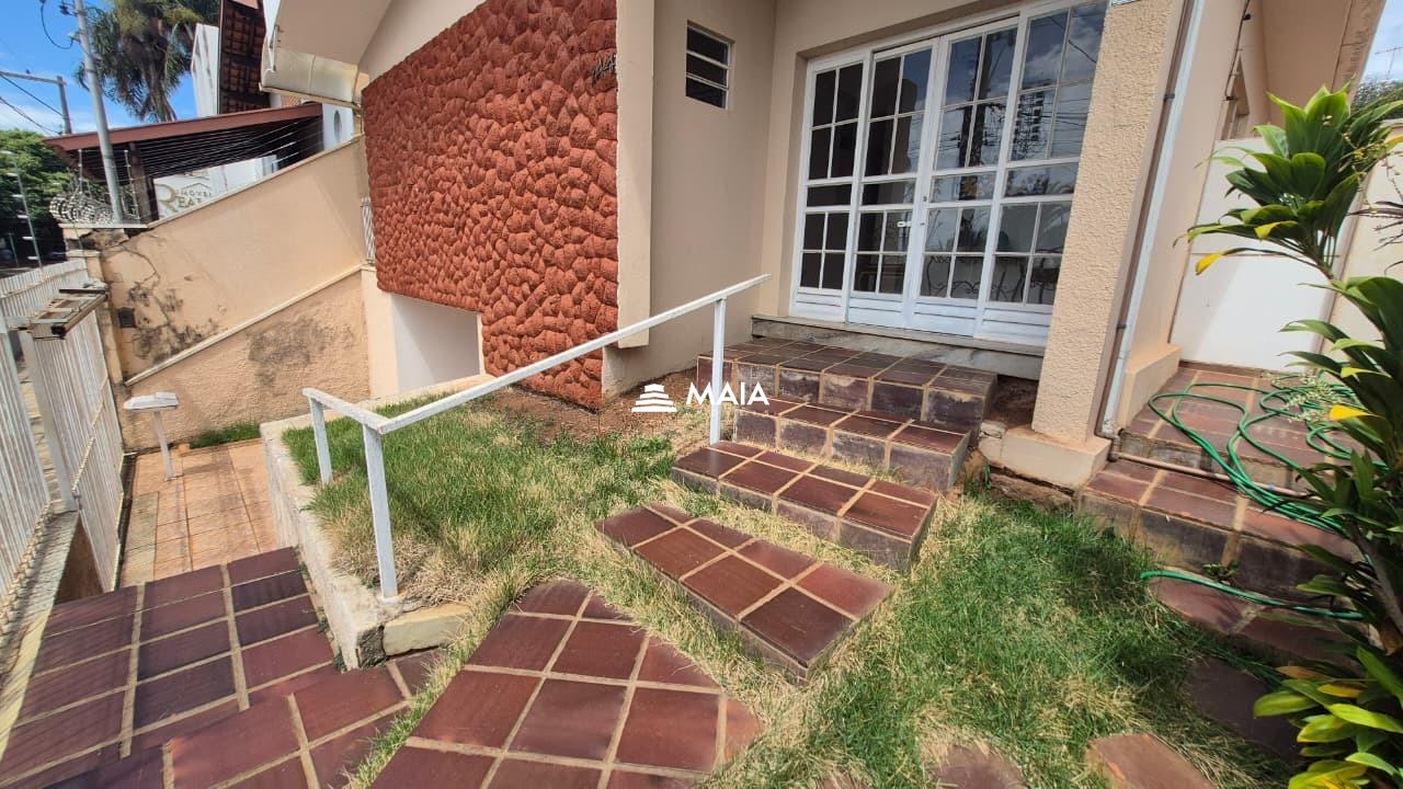 Casa à venda no Vila Olímpica: 