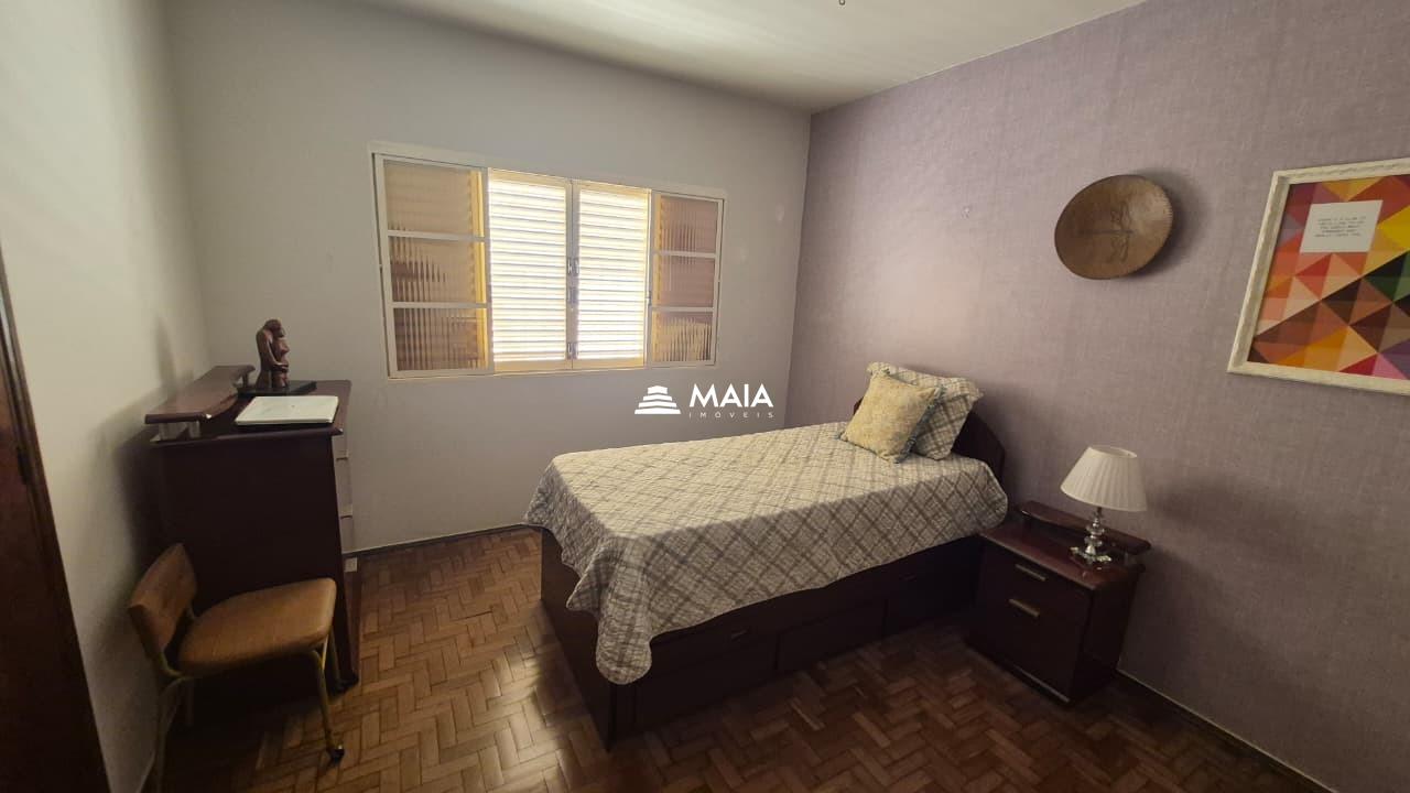 Casa à venda no Vila Olímpica: 