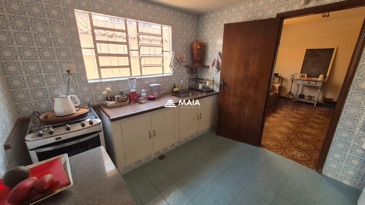 Casa à venda no Vila Olímpica: 