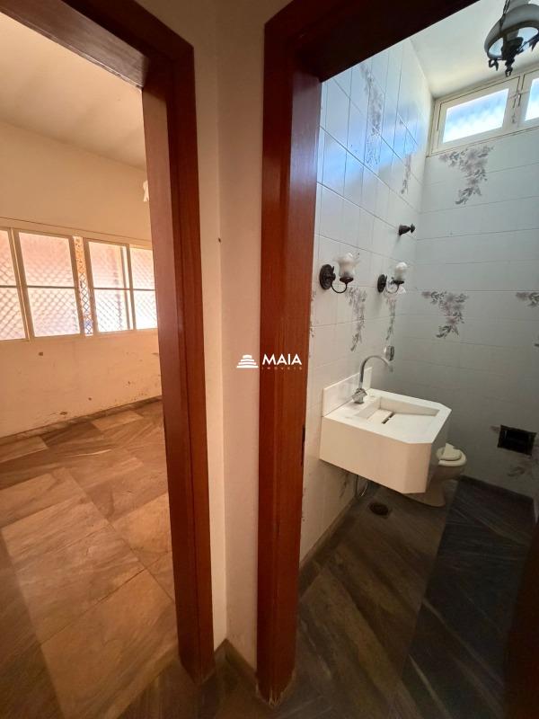 Casa à venda no Jardim Induberaba: 