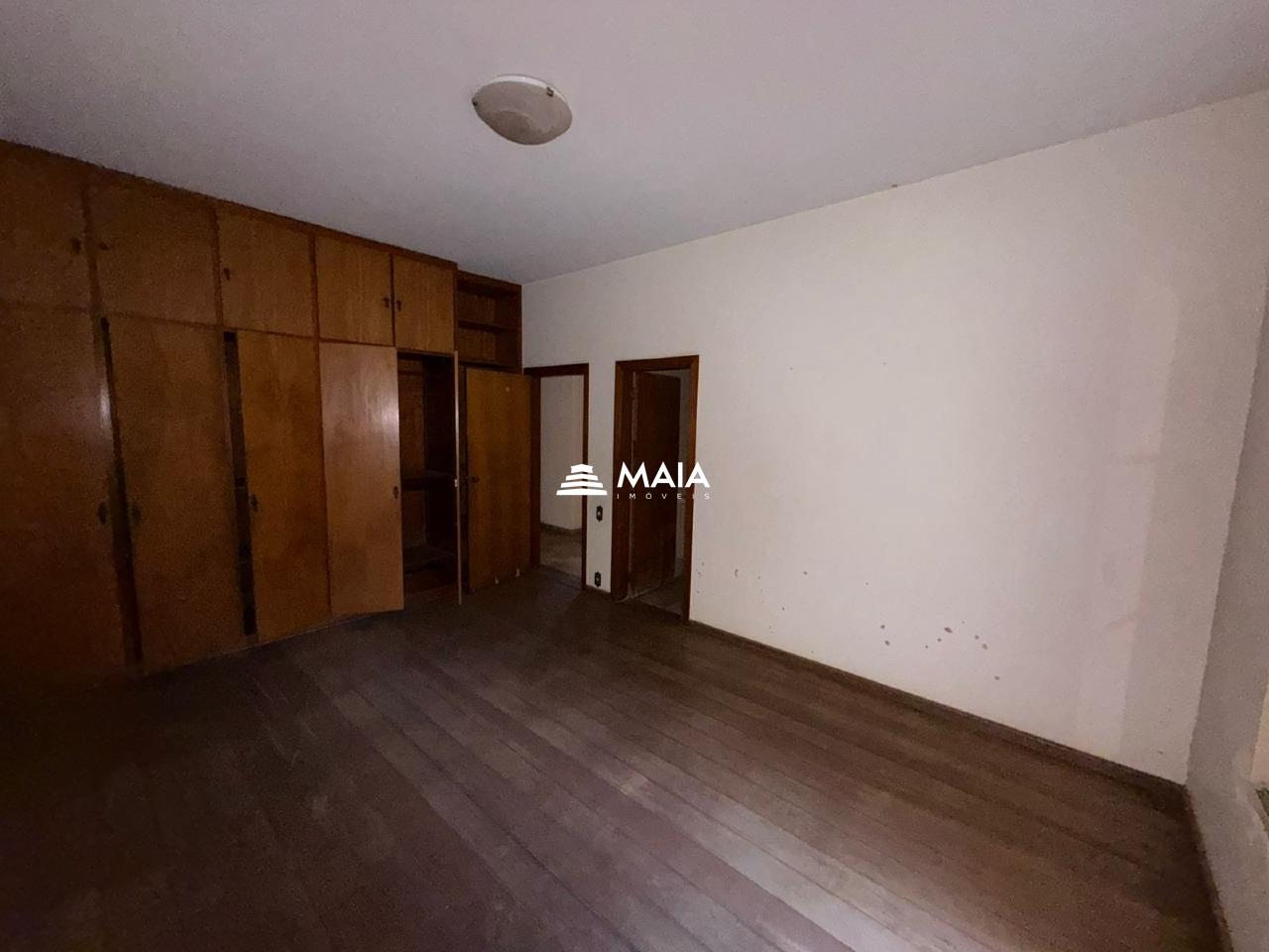 Casa à venda no Jardim Induberaba: 