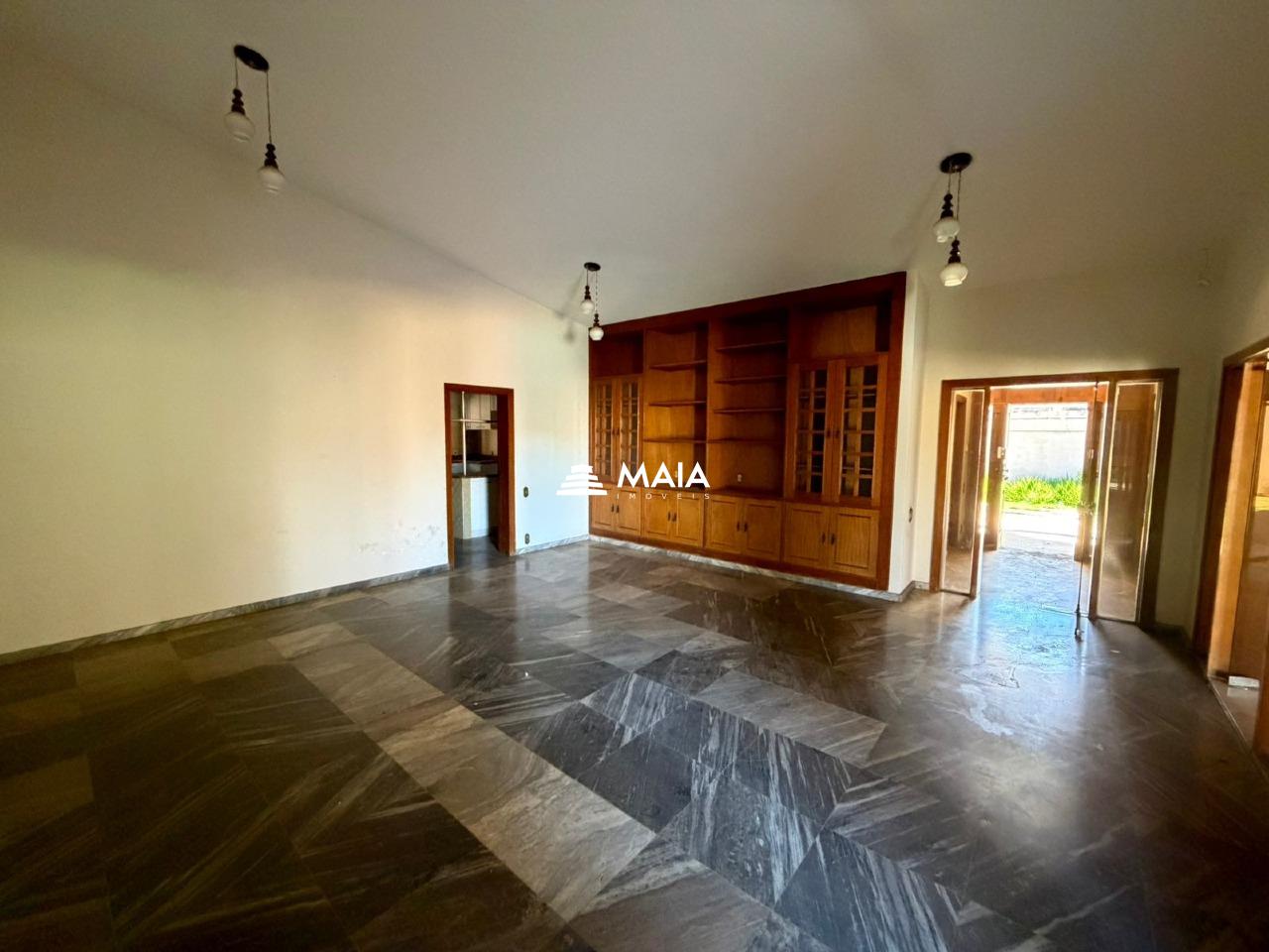 Casa à venda no Jardim Induberaba: 