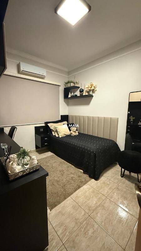 Casa à venda no Jardim Induberaba: 