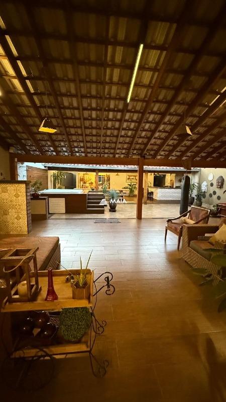 Casa à venda no Jardim Induberaba: 