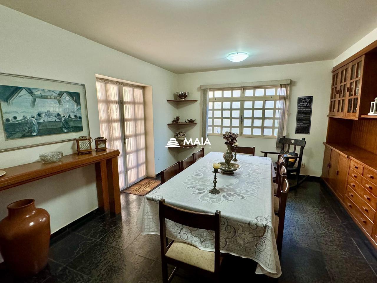 Casa à venda no Santa Maria: 