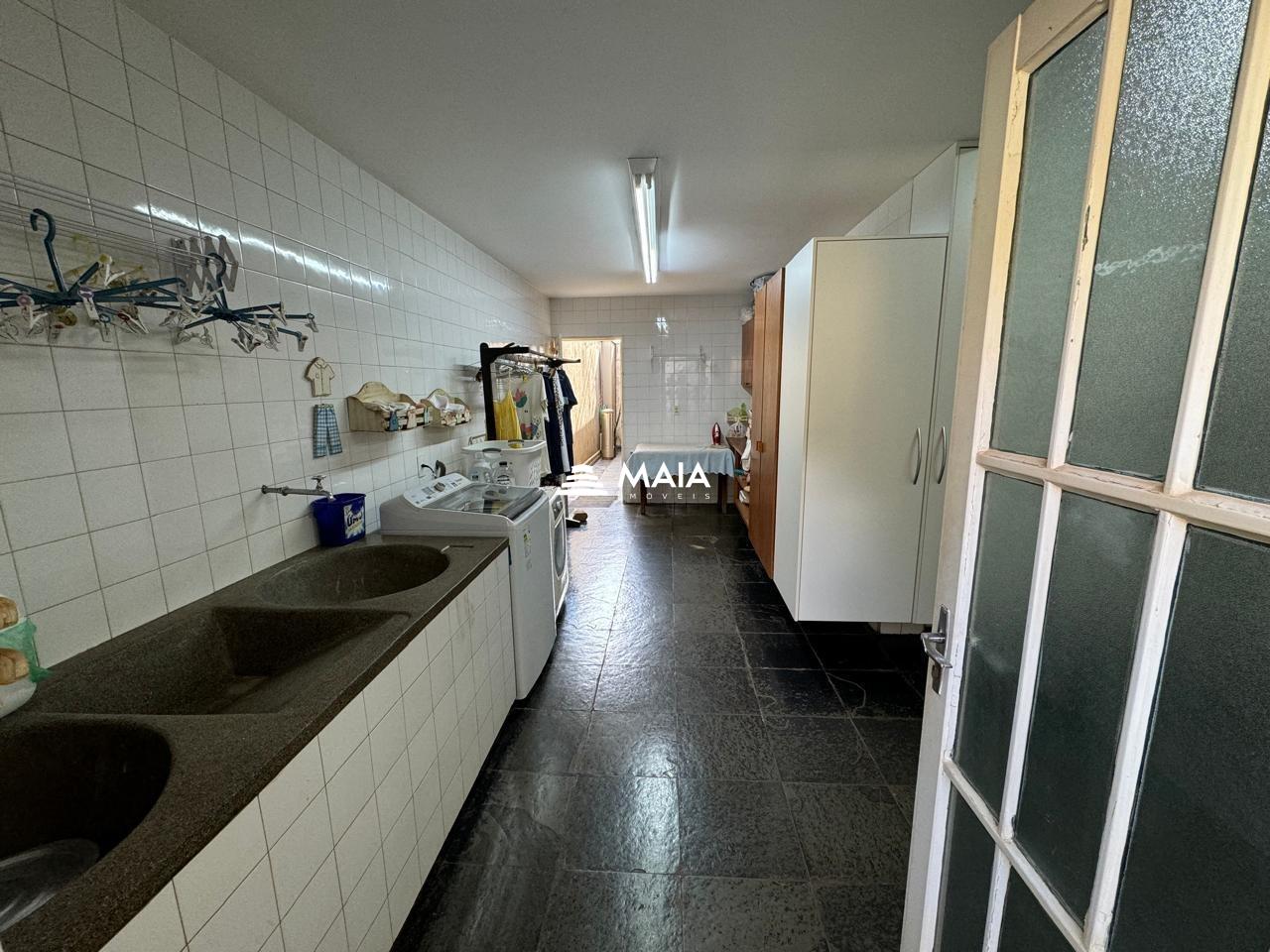 Casa à venda no Santa Maria: 