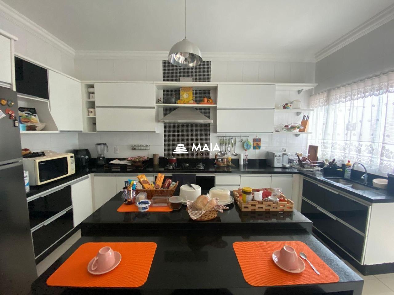 Casa de Condomínio à venda no Residencial Mário de Almeida Franco: 