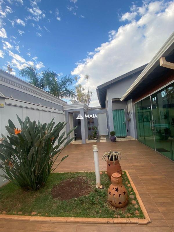 Casa de Condomínio à venda no Residencial Mário de Almeida Franco: 