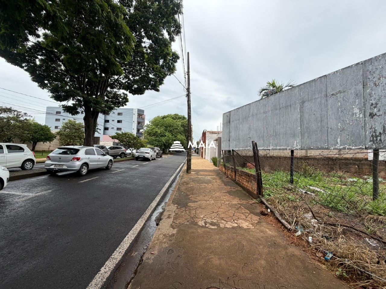 Terreno/Área à venda no São Benedito: 