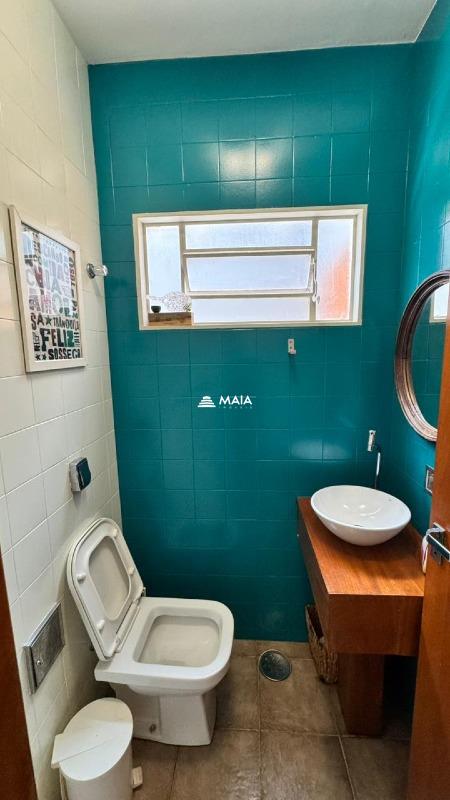 Casa à venda no Santa Marta: 