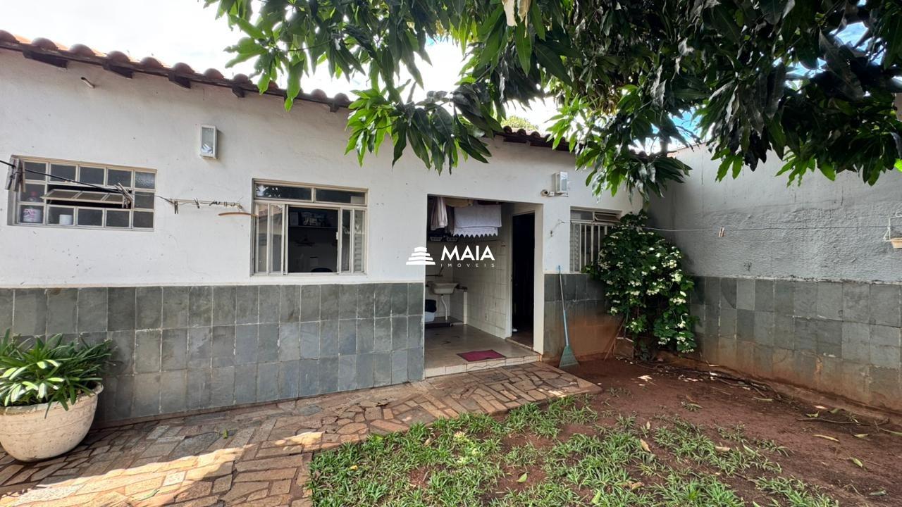 Casa à venda no Santa Marta: 