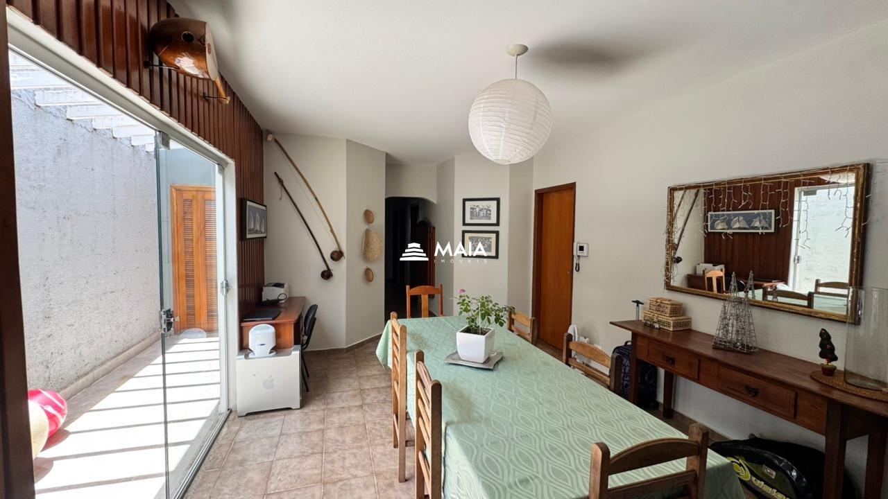 Casa à venda no Santa Marta: 