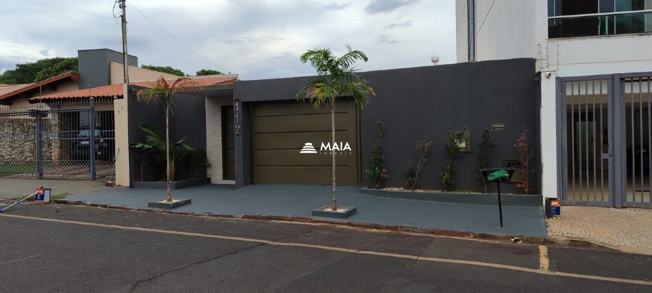 Casa à venda no Mercês: 