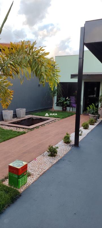 Casa à venda no Mercês: 