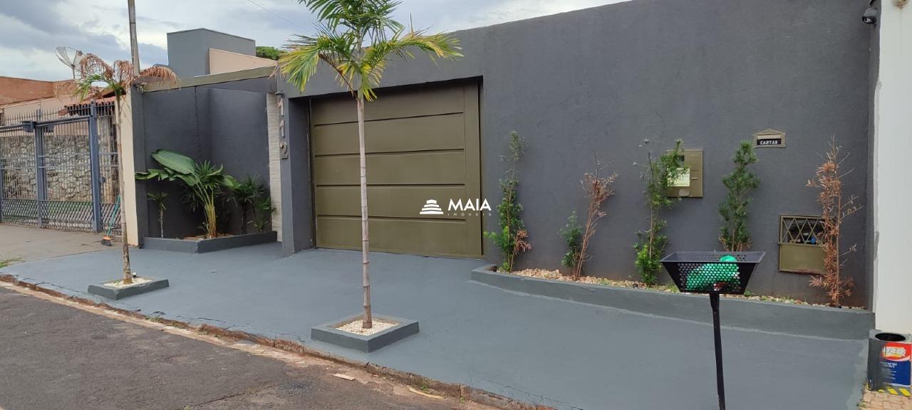 Casa à venda no Mercês: 