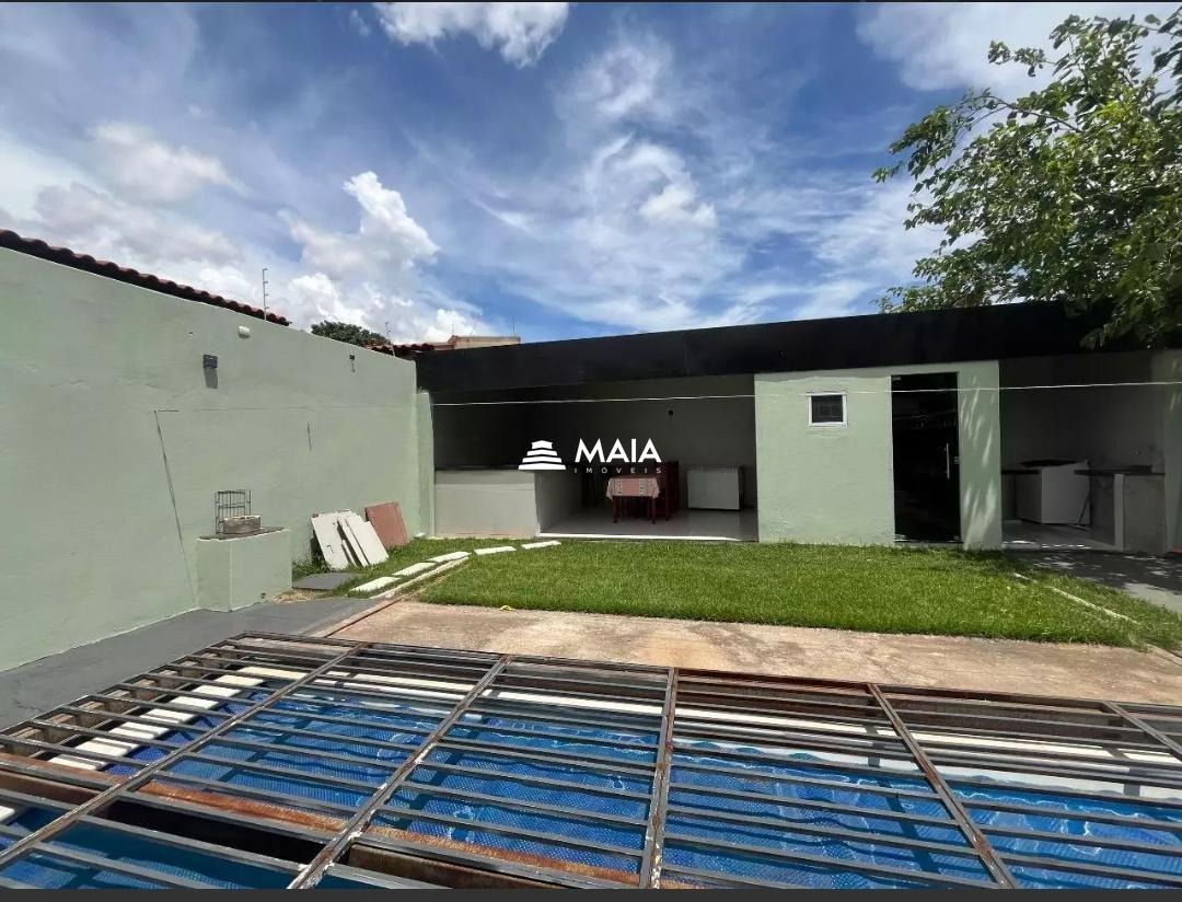 Casa à venda no Mercês: 