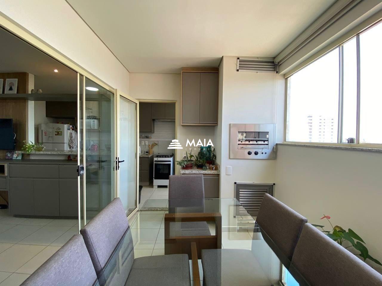 Apartamento à venda no Mercês: 