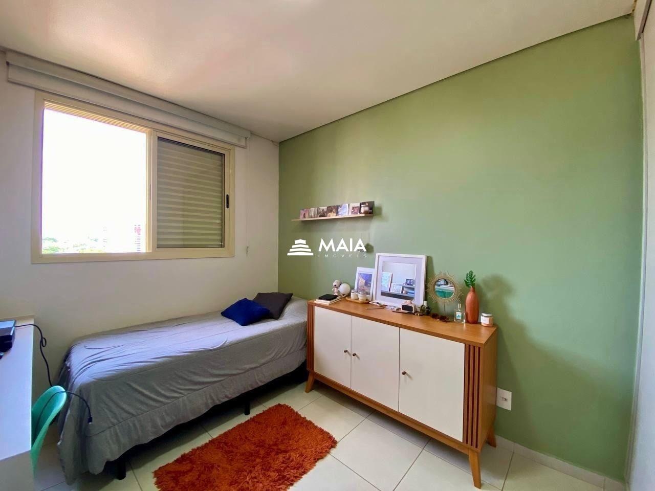 Apartamento à venda no Mercês: 