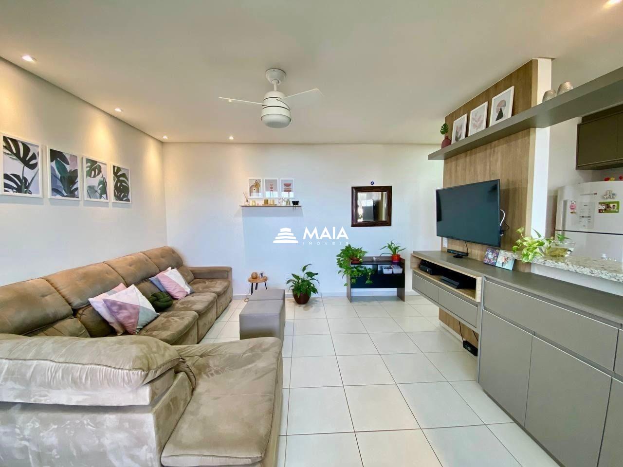 Apartamento à venda no Mercês: 